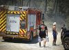 Los incendios simultáneos en Cataluña tensionan a los bomberos y obligan a replantear la estrategia