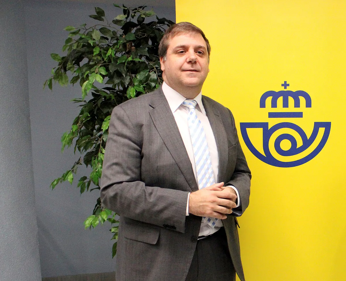 Serrano cruzó desde sus cargos públicos 2.662 mensajes con el cabecilla de la trama hasta cinco días antes de su detención