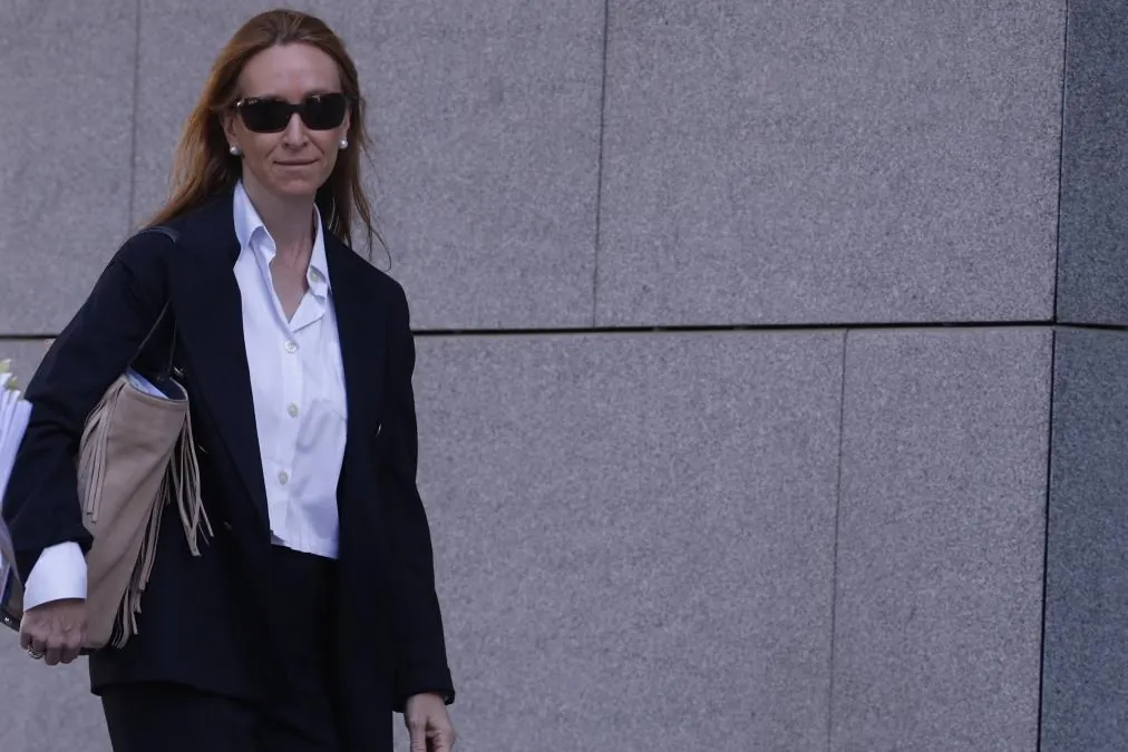 La abogada de Koldo niega pagos del PSOE y haber sobornado a Carmen Pano, acusación que atribuye a una venganza