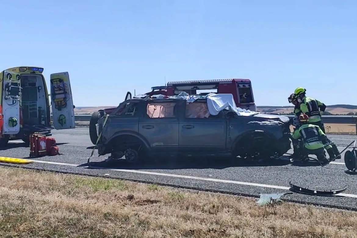 La hija de 9 años del bodeguero Iván Sanz, única superviviente del accidente, dada de alta