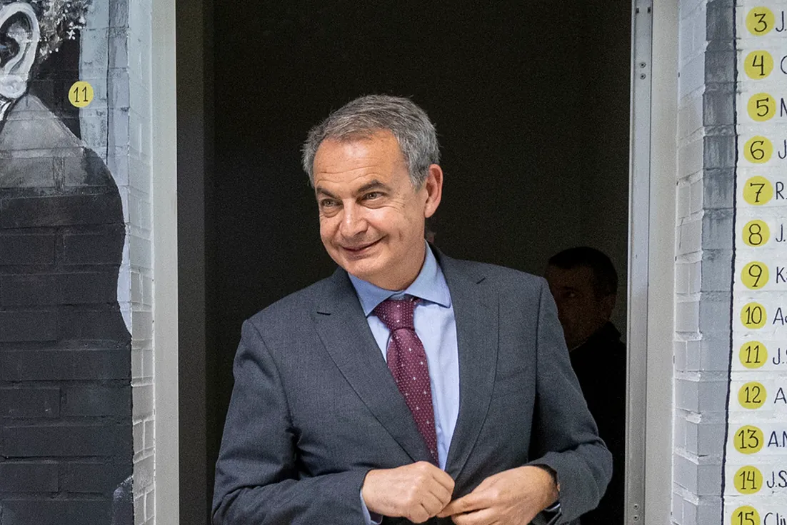 Los directivos de Plus Ultra también colaboran con la Justicia: admiten el pago de una «mordida» a Zapatero para «salvar a la compañía»