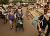 Ayuso se desplaza a su pueblo, Sotillo de la Adrada (Ávila), para recoger pertenencias personales ante el desalojo por el incendio