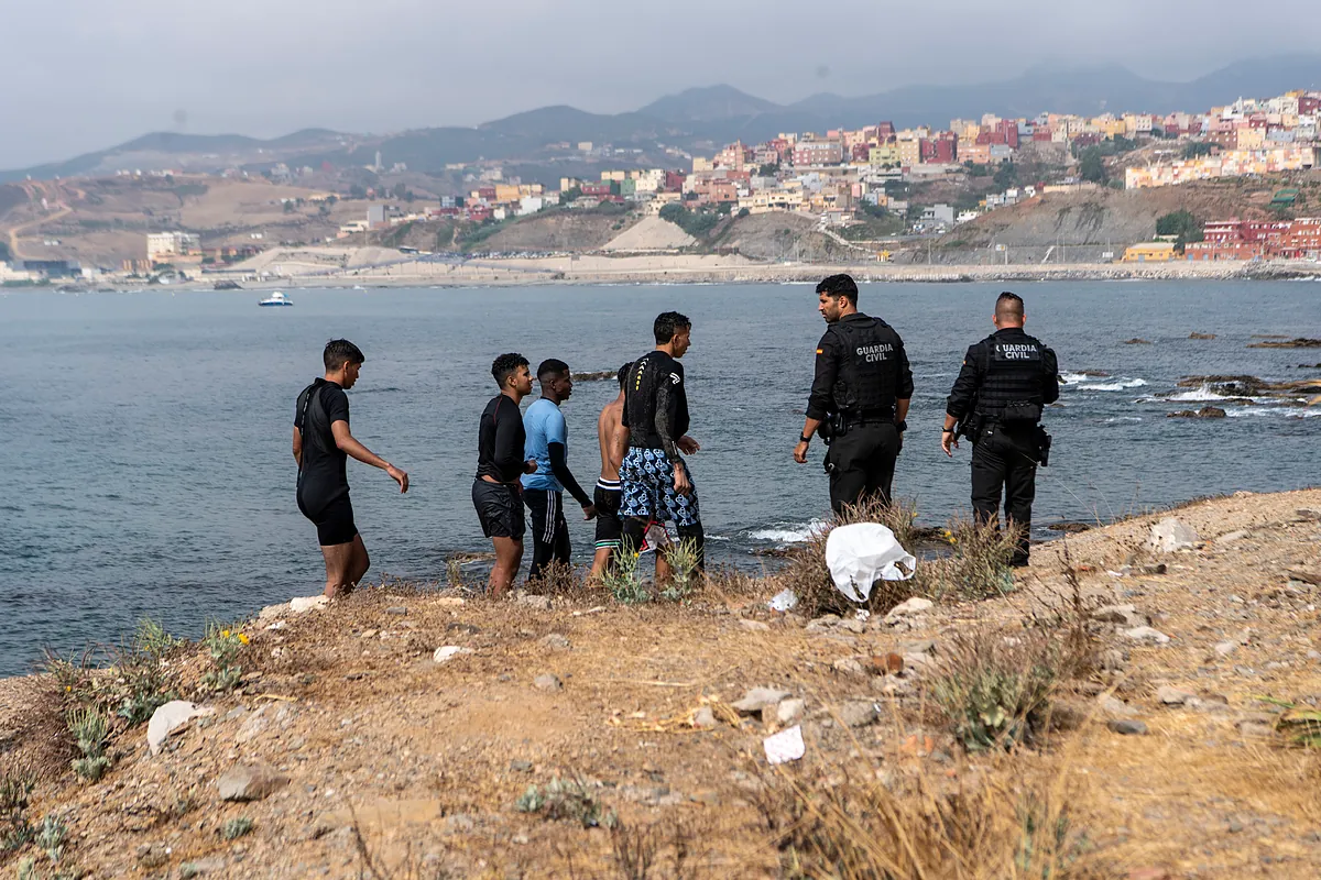 El presidente de Ceuta reclama una «acción inmediata» ante la nueva crisis migratoria: «Es una emergencia nacional»