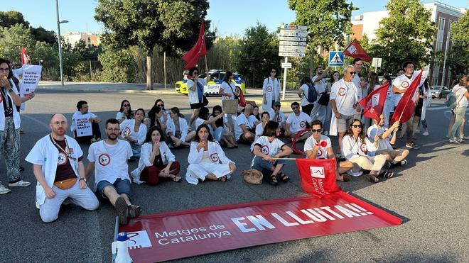 Las comunidades piden negociar de nuevo el Estatuto Marco y Sanidad responde que «no hay ninguna excusa para volver a poner el contador en cero»