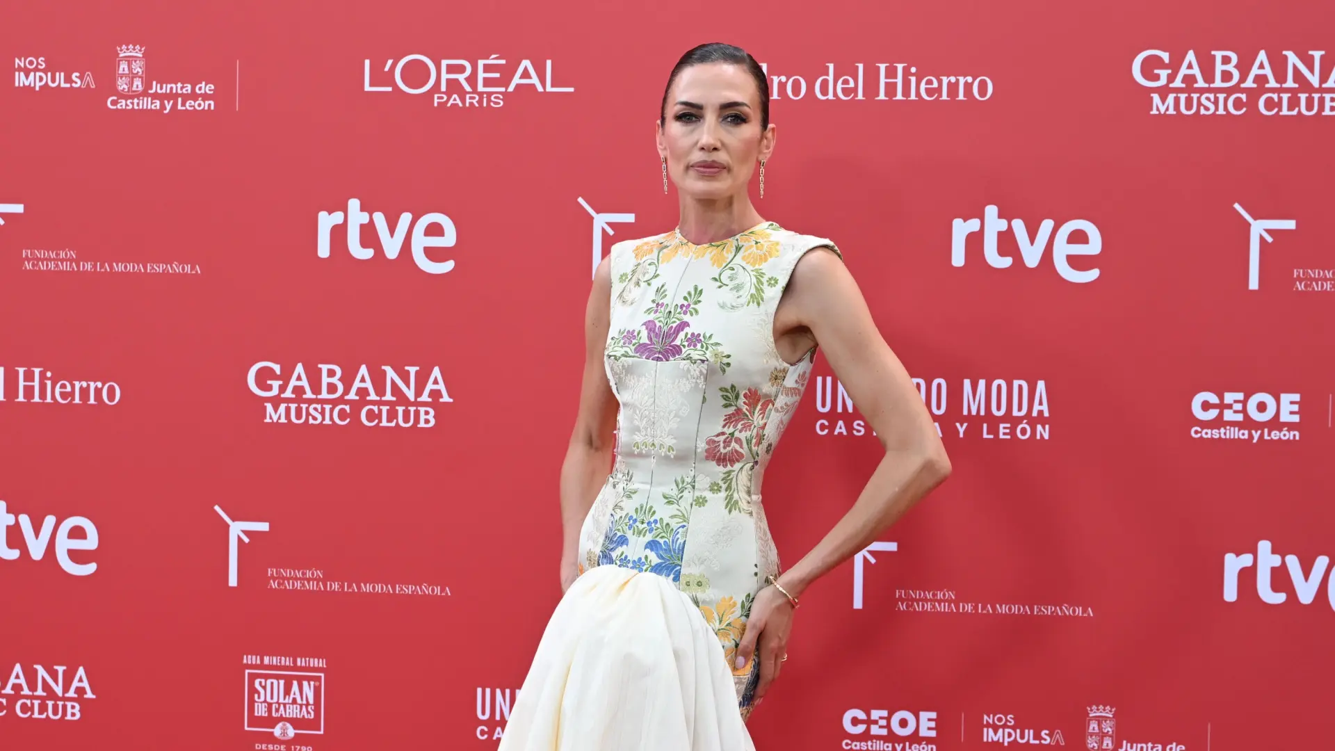 Así es el espectacular hotel de París donde se celebrará la boda de Nieves Álvarez: suites de hasta 6.000 euros por noche