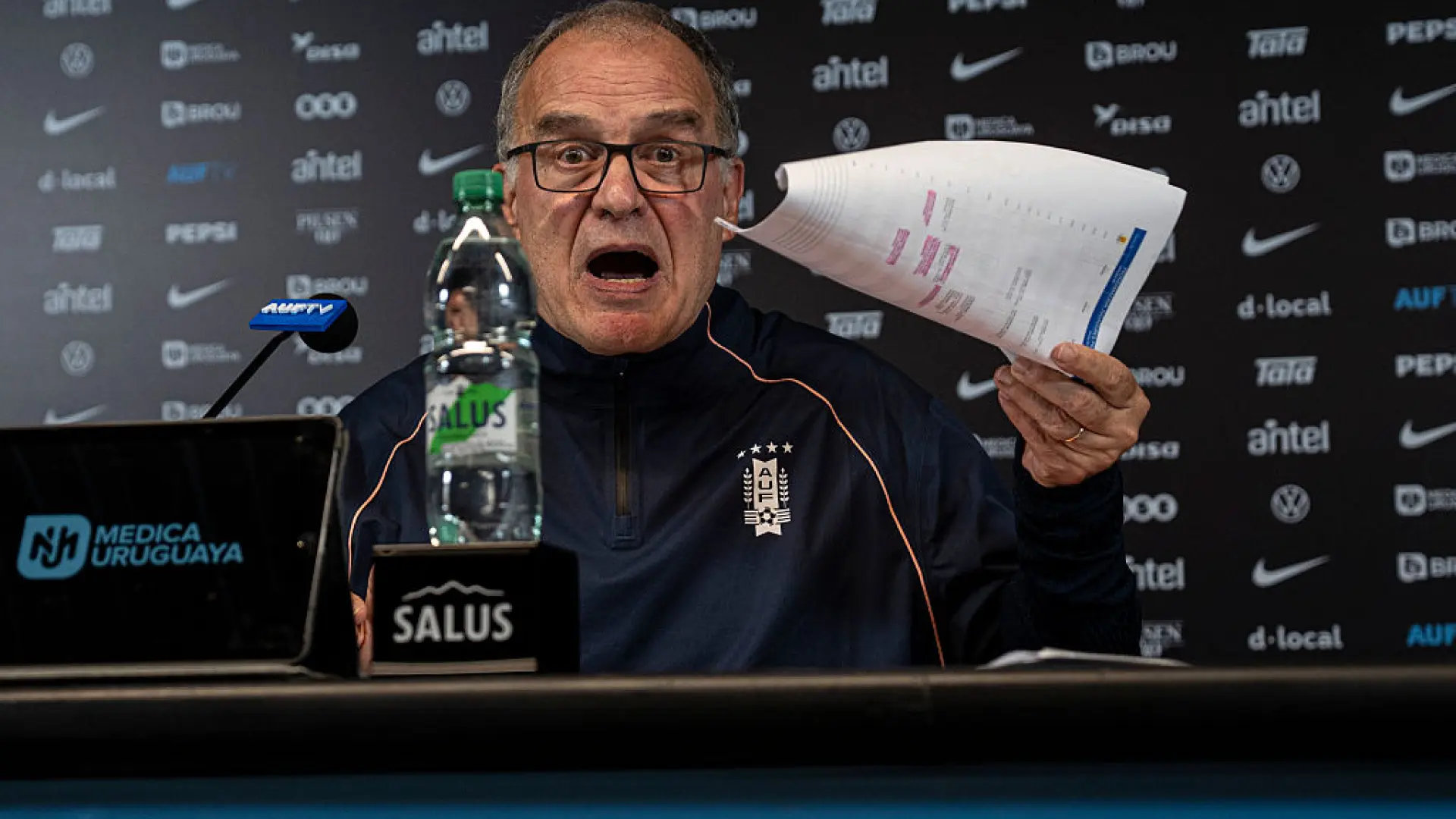 Bielsa se despide de Uruguay rompiendo su silencio sobre el vestuario y Fede Valverde: «Nunca hice tantas concesiones como con él»