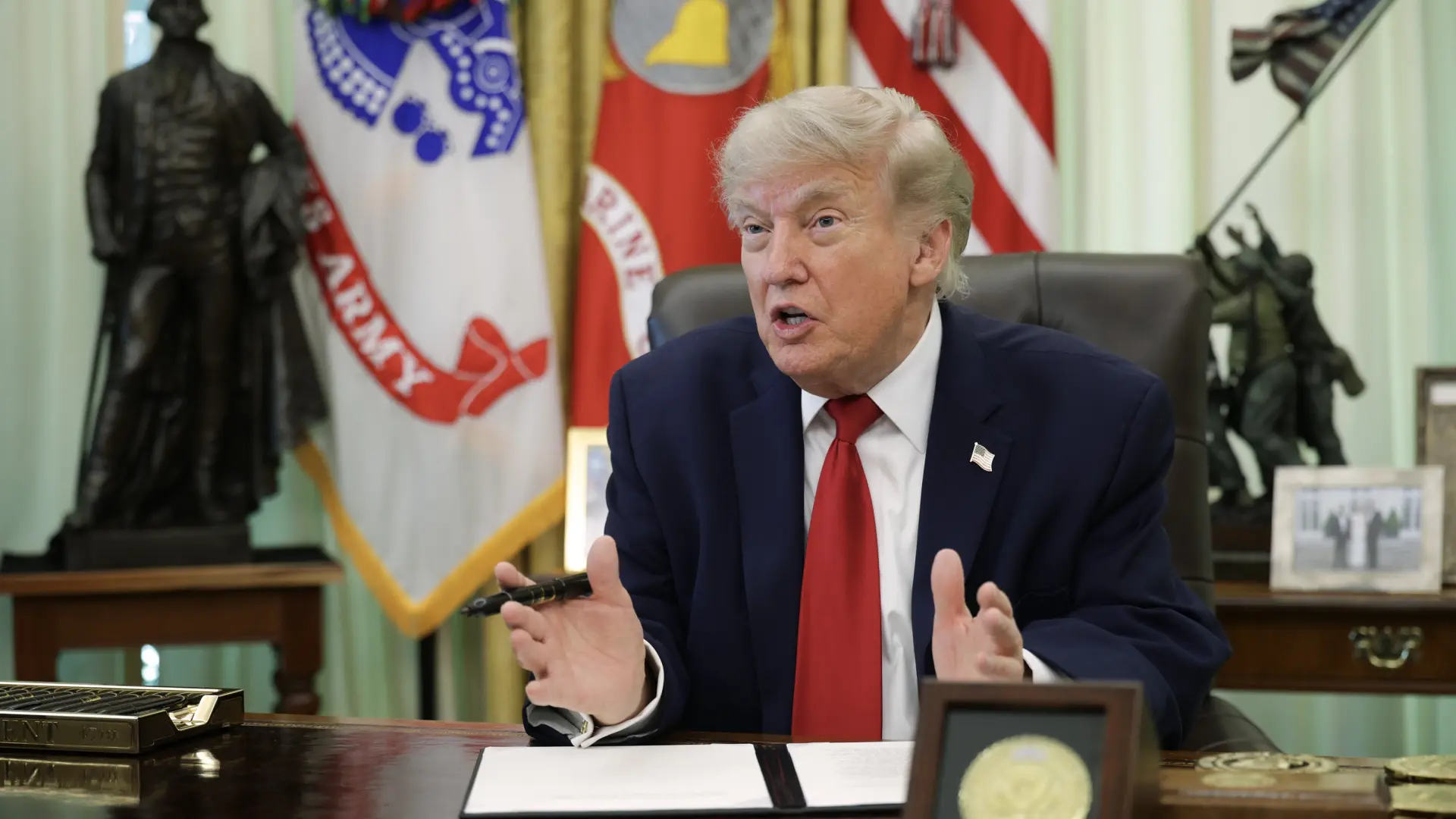 Trump asusta al mercado y Wall Street aprovecha para comprar: ¿qué puede salir mal?