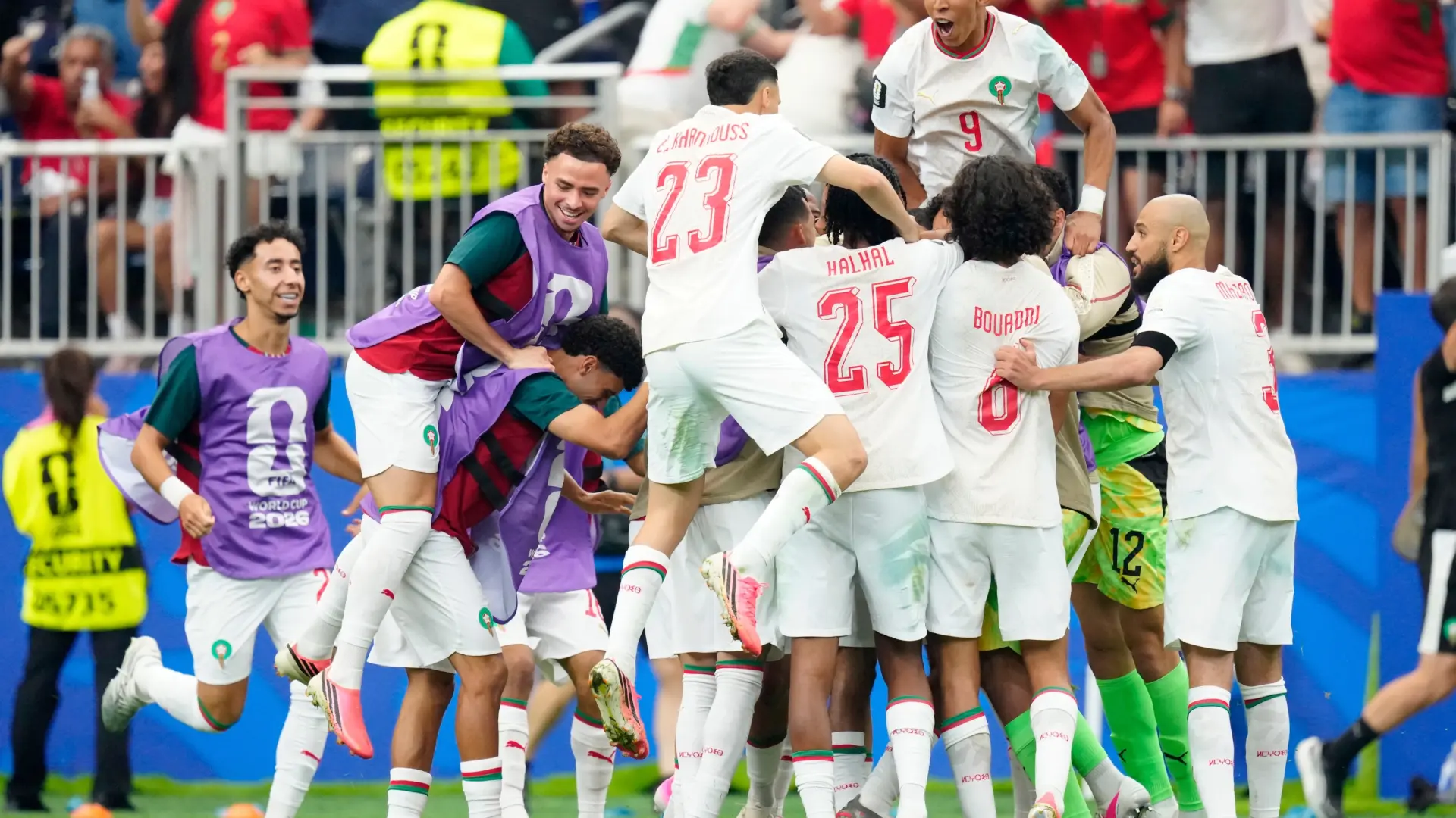 Marruecos golea con poco brillo a Canadá para ser el primer clasificado a cuartos del Mundial 2026