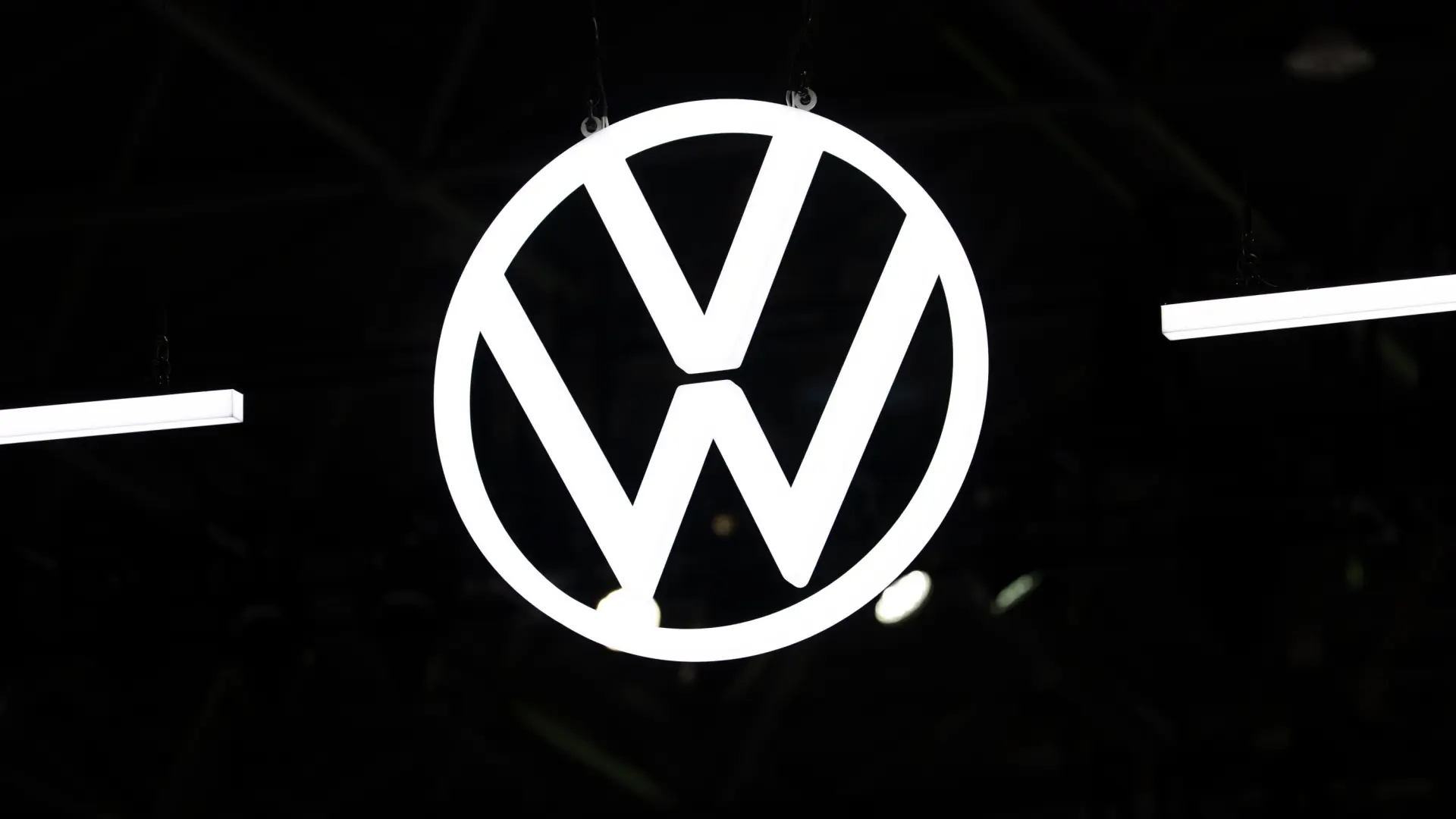 Volkswagen valora el despido de unos 100.000 empleados para reducir sus costes