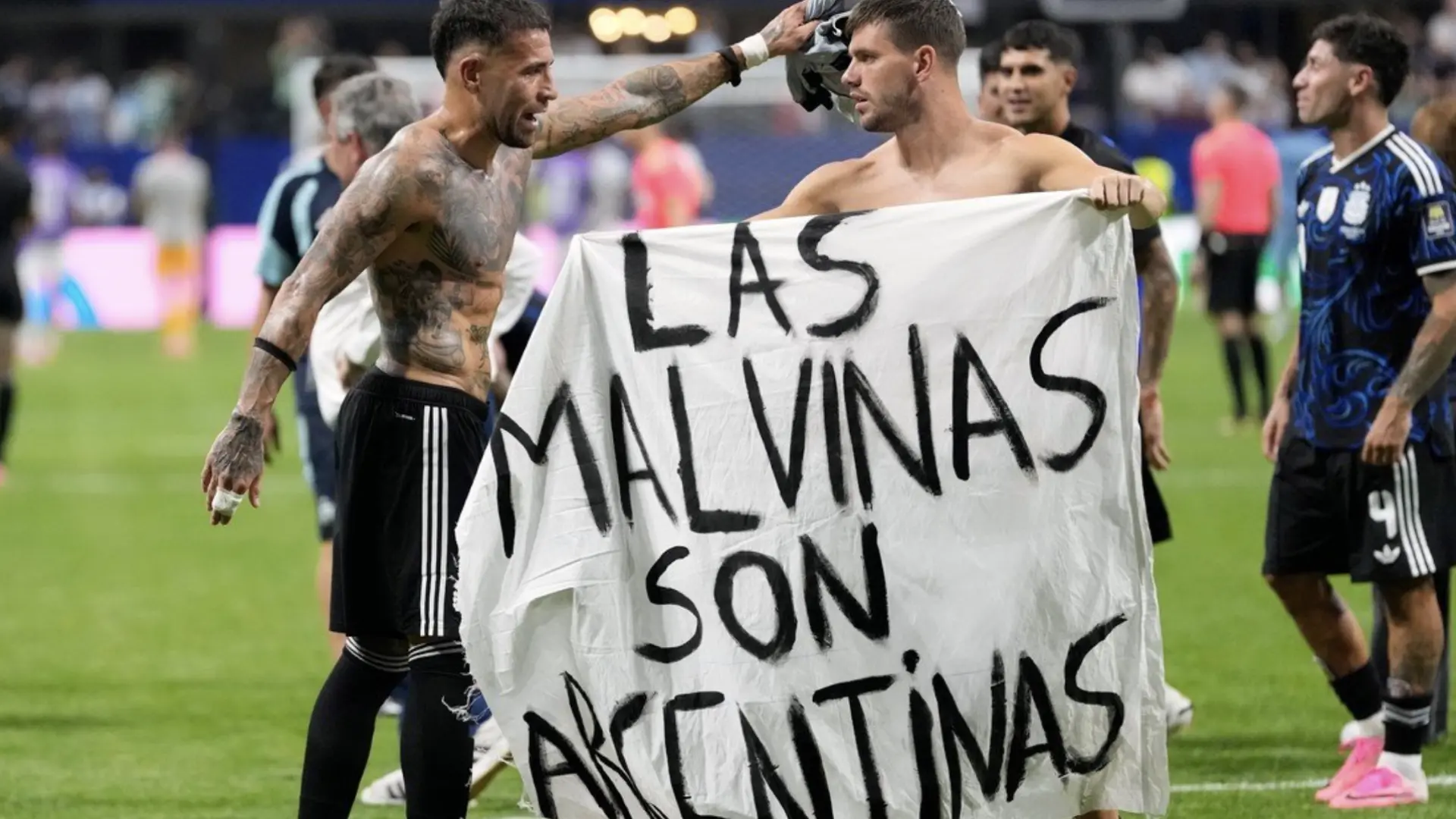 ¿Pueden sancionar a Argentina por la pancarta de las Malvinas? Estas son las posibles consecuencias