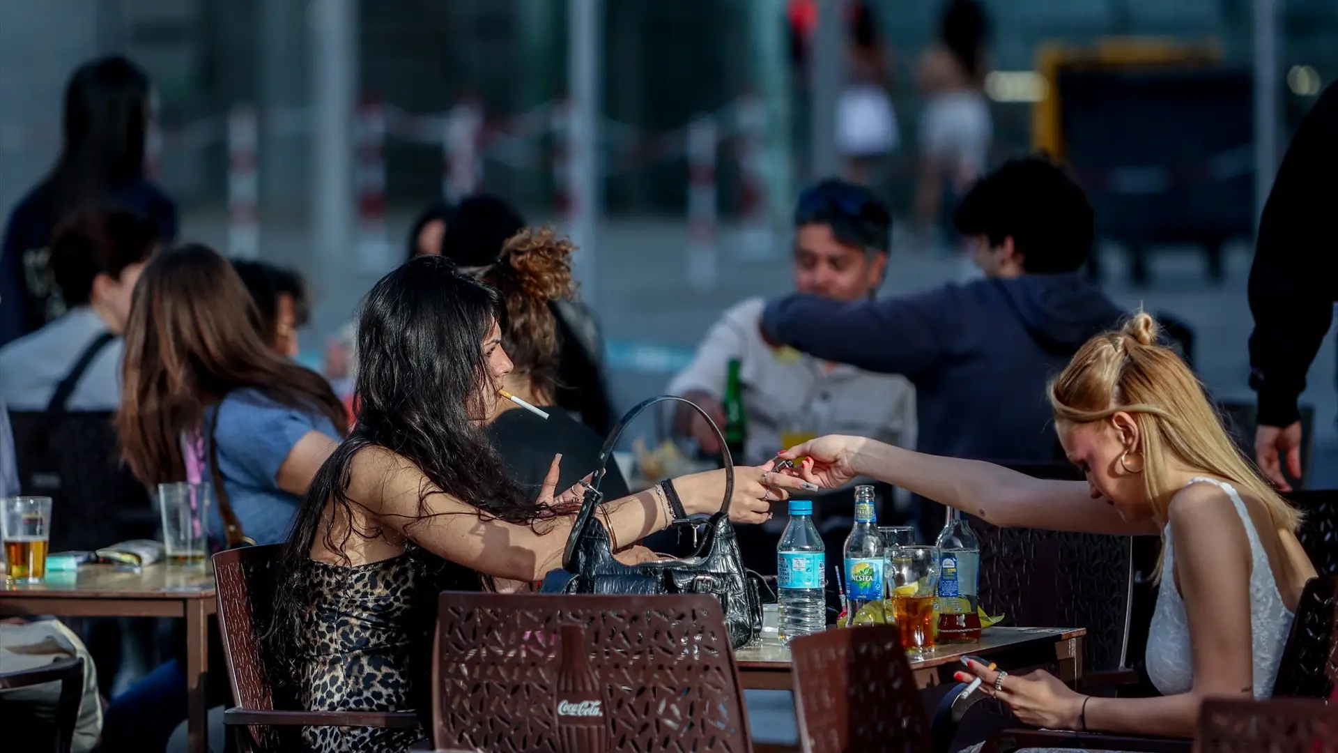 Restaurantes y hoteles que la futura ley antitabaco obligaría a cerrar más de 30.000 bares