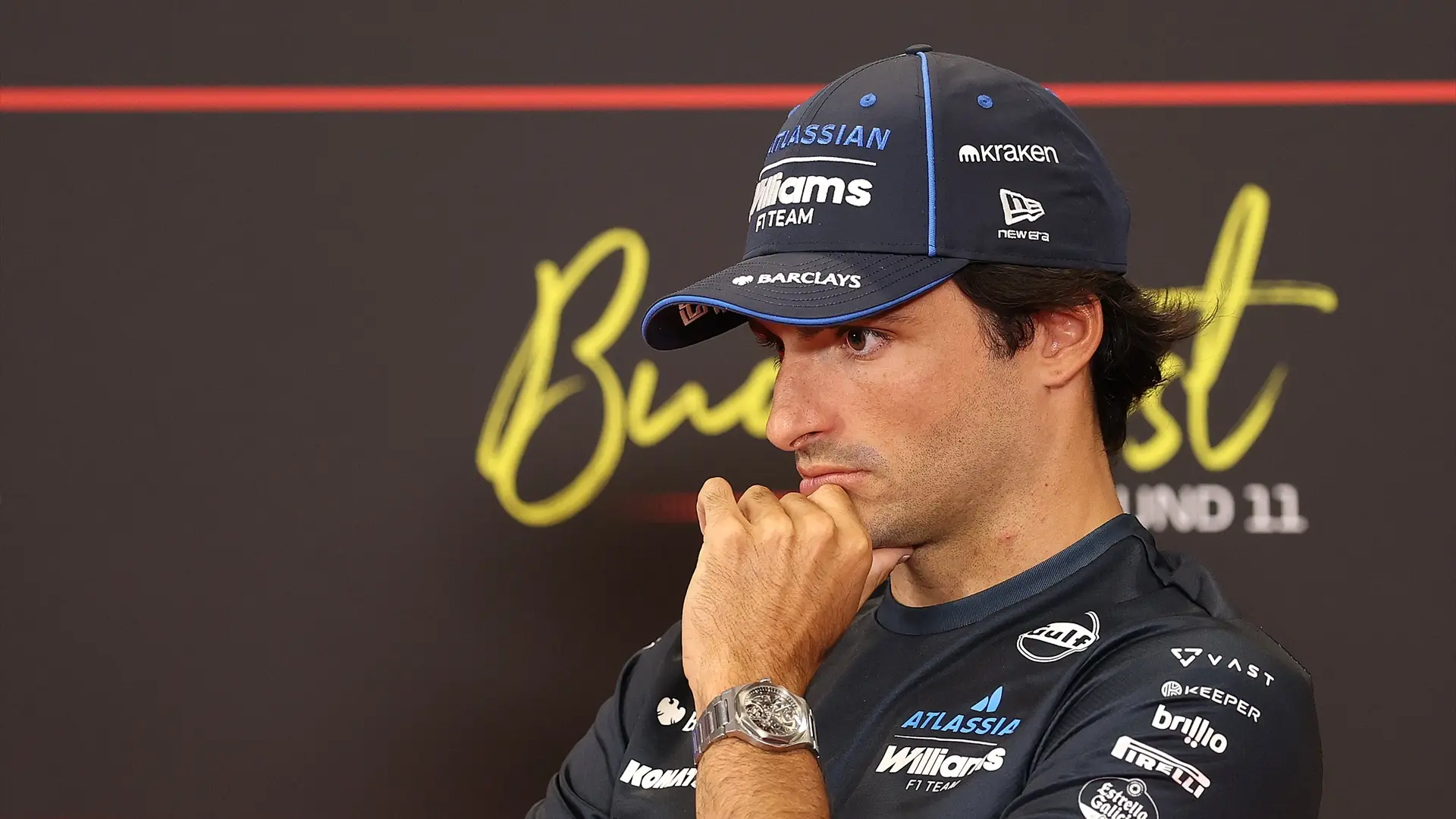 Carlos Sainz explica su extraño incidente con Oscar Piastri en Hungría: «Si se te meten en el ángulo muerto…»
