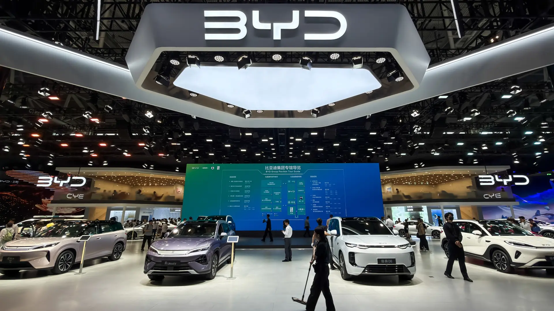 La paradoja del motor chino: sus ventas conquistan Europa mientras su mercado doméstico se resiente