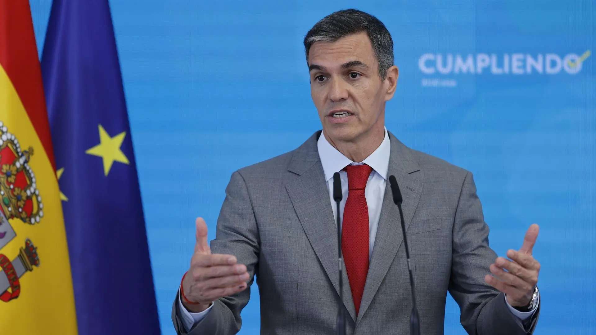 Sánchez insiste en el pacto de Estado climático pero no prevé reuniones con los grupos y comunidades y carga contra el PP
