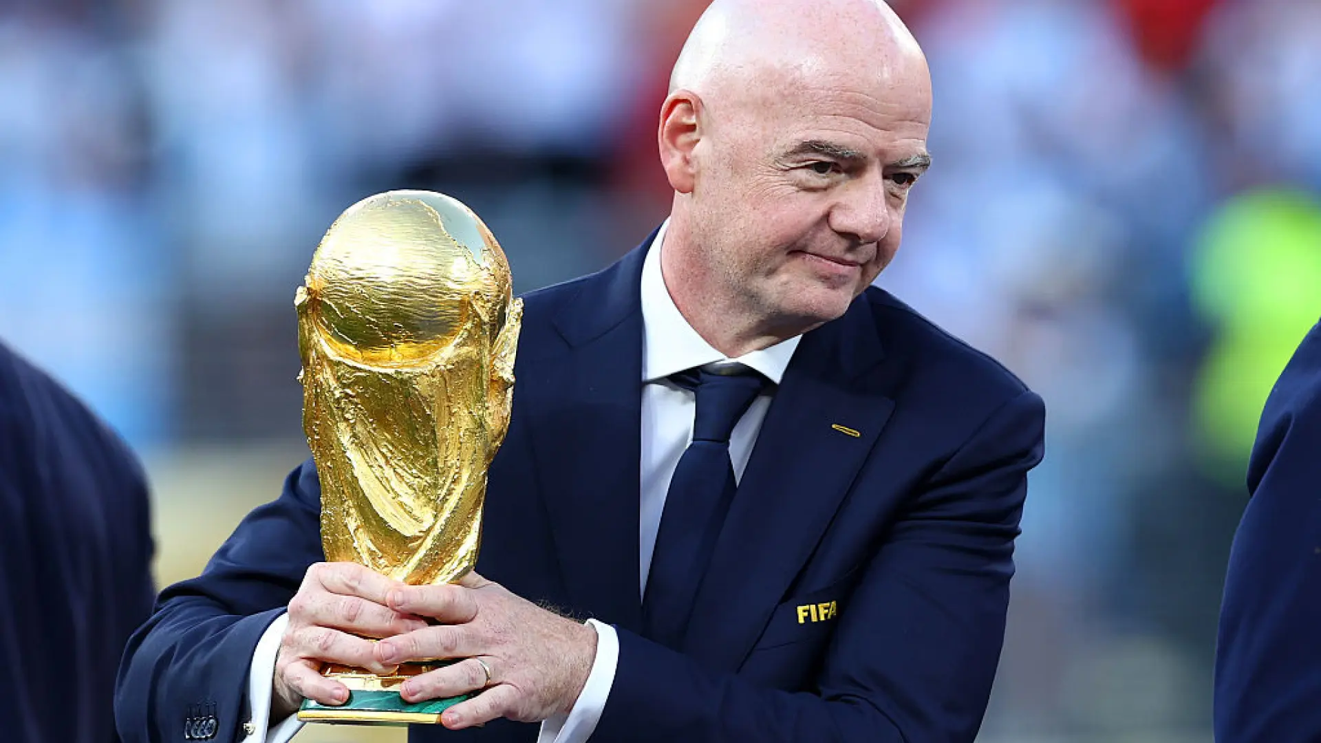 Gianni Infantino se defiende de las críticas por la polémica idea de vender el Mundial: «Es una propuesta, no una obligación»