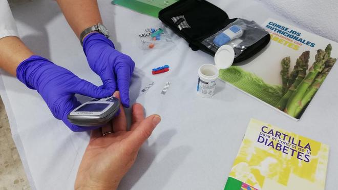 La AEMPS advierte de un posible fallo en una app para la diabetes que afecta al funcionamiento de las alertas nocturnas