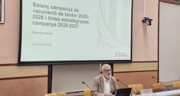 Catalunya mantiene la vacunación de gripe y covid a partir de los 60 años y prevé reforzar la inmunización de sanitarios y docentes