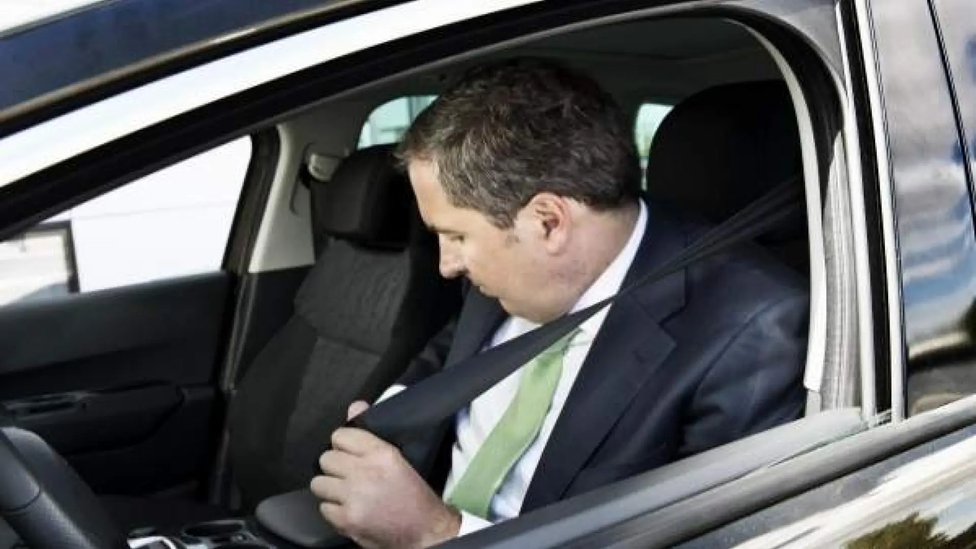 El renting de coches se viste de récord: Arval dispara sus beneficios un 50% y anticipa otro año dorado