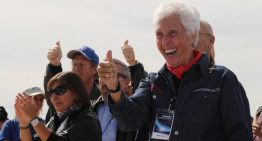 Muere Wally Funk, pionera de la aviación y la mujer de mayor edad en viajar al espacio