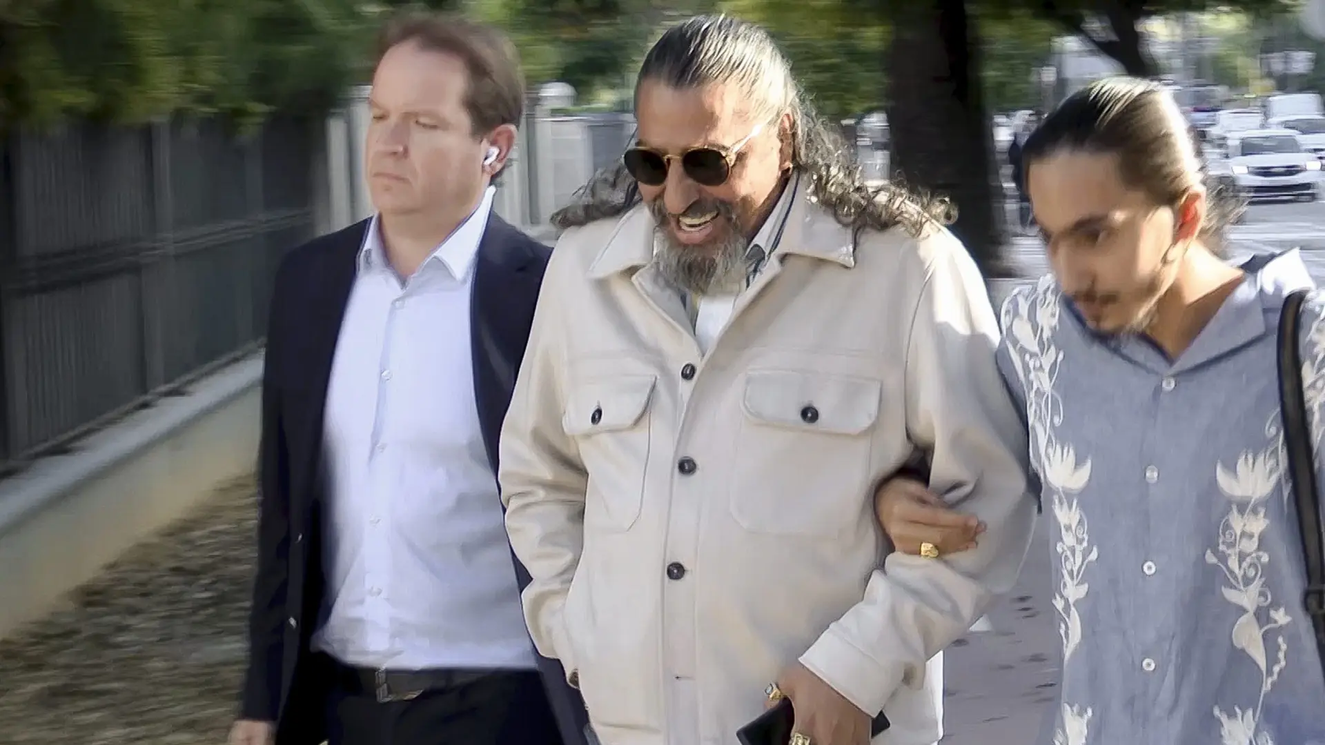 Diego 'El Cigala' no entrará en prisión por maltrato: le sustituyen la pena por una orden de alejamiento, trabajo formativo y una multa