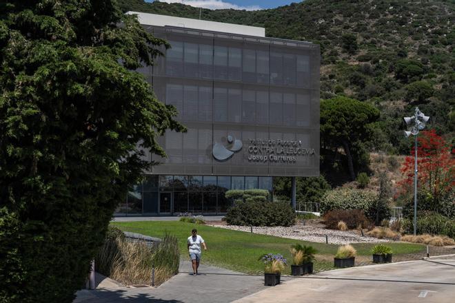 La Generalitat sanciona al Institut Josep Carreras por no proteger a una trabajadora que sufrió «menosprecio» por parte de Manel Esteller