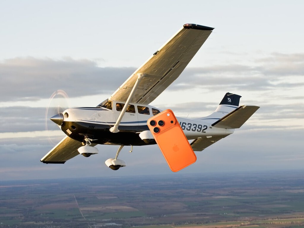 Un iPhone 17 Pro sale volando de una avioneta y sobrevive al impacto como si nada 