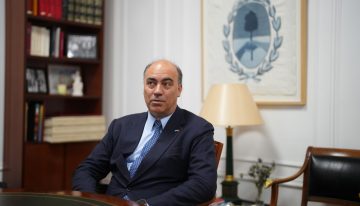 Wenceslao Bunge, embajador de Argentina: «El pasaporte español es muy bueno, es normal que los argentinos lo quieran»