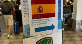 Sánchez y Meloni arrastran a Europa a una fractura histórica con controles recíprocos a los viajeros desde España e Italia en su choque por la crisis en Ceuta