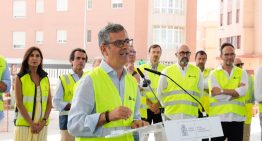Albares justifica desde Ceuta la actuación de Rabat en la crisis y promete: «Hasta la última persona volverá a Marruecos, que no ha pedido nada a cambio»