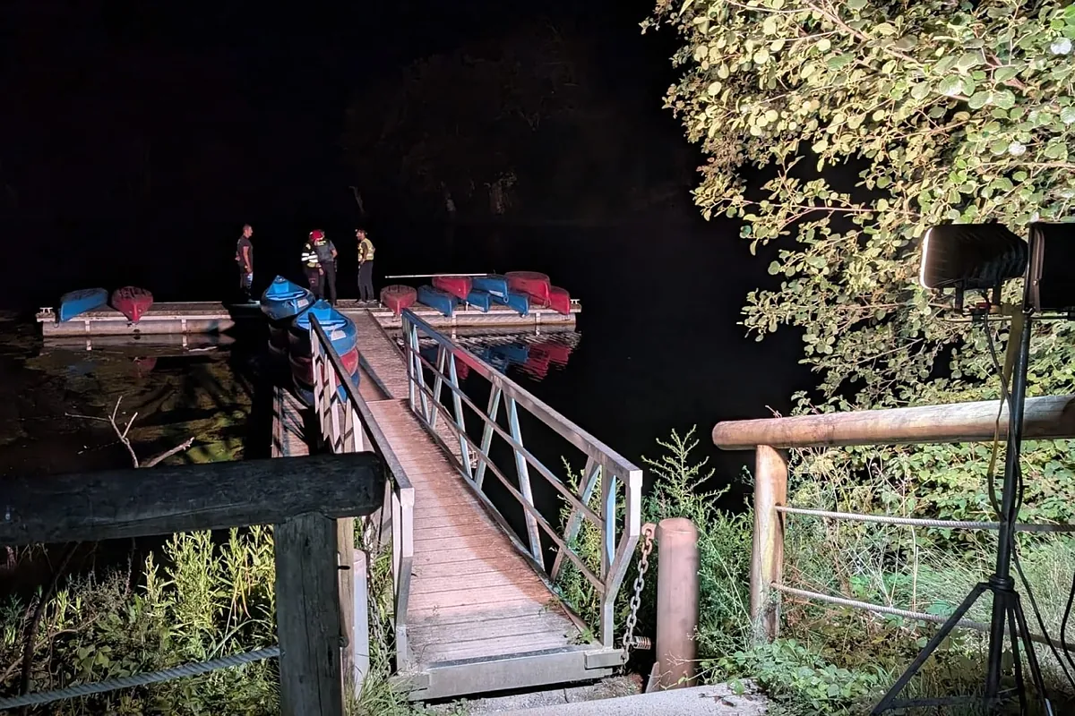 Muere una mujer de 52 años tras sumergirse en el embalse de Valdemurio, en Quirós