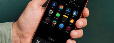 He activado el modo Ultra Dark Liquid Glass y es la interfaz más limpia que he probado en un iPhone 
