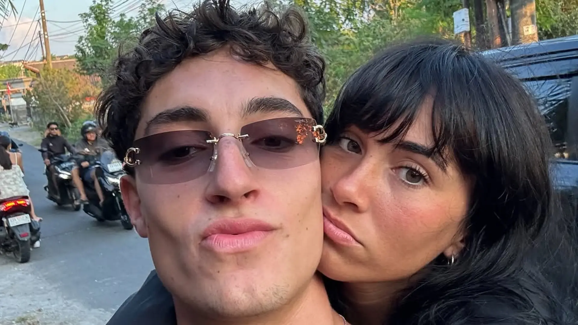 Así es el yate en el que Aitana y Plex pasaron sus vacaciones: 200.000 euros por semana y con capacidad para «cuatro pistas de tenis»