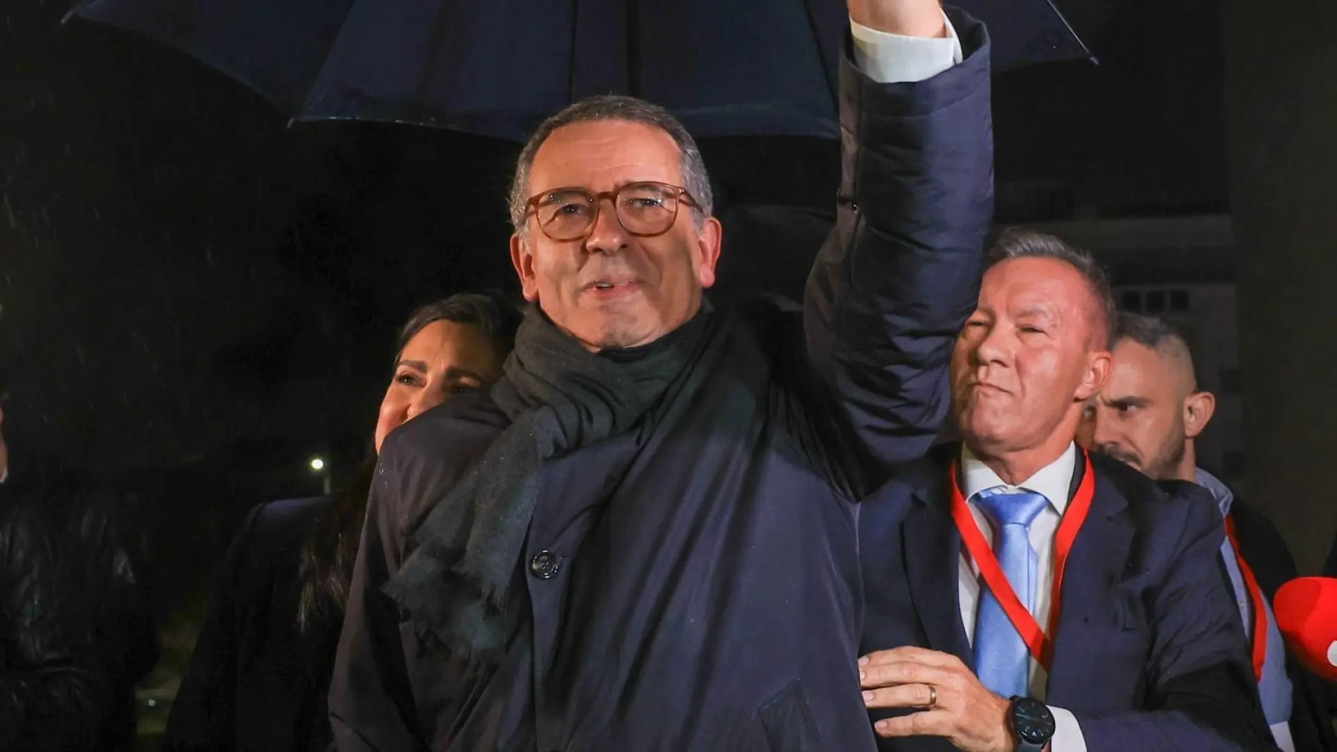 El presidente de Portugal promulga la ley que prohíbe cubrirse el rostro en lugares públicos