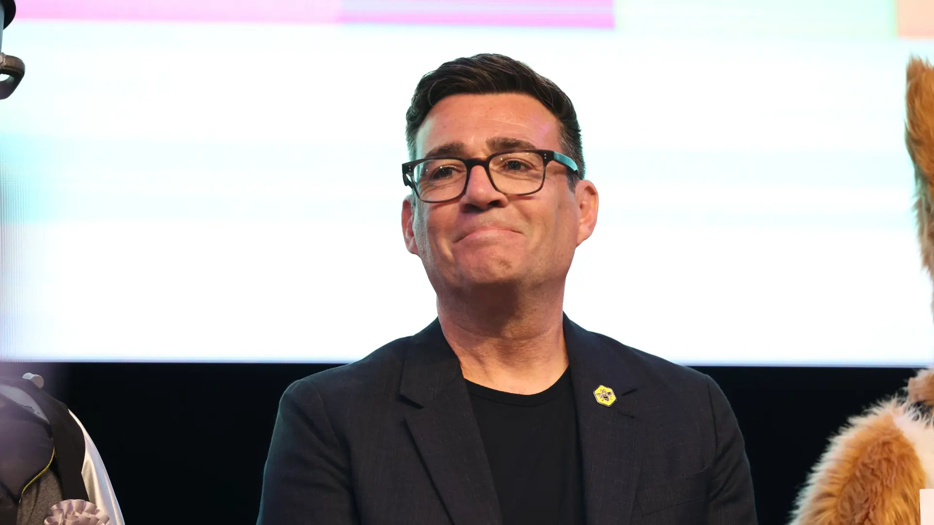 Andy Burnham, primer ministro británico y un 'influencer' más: acumula miles de seguidores en redes y publica vídeos caseros