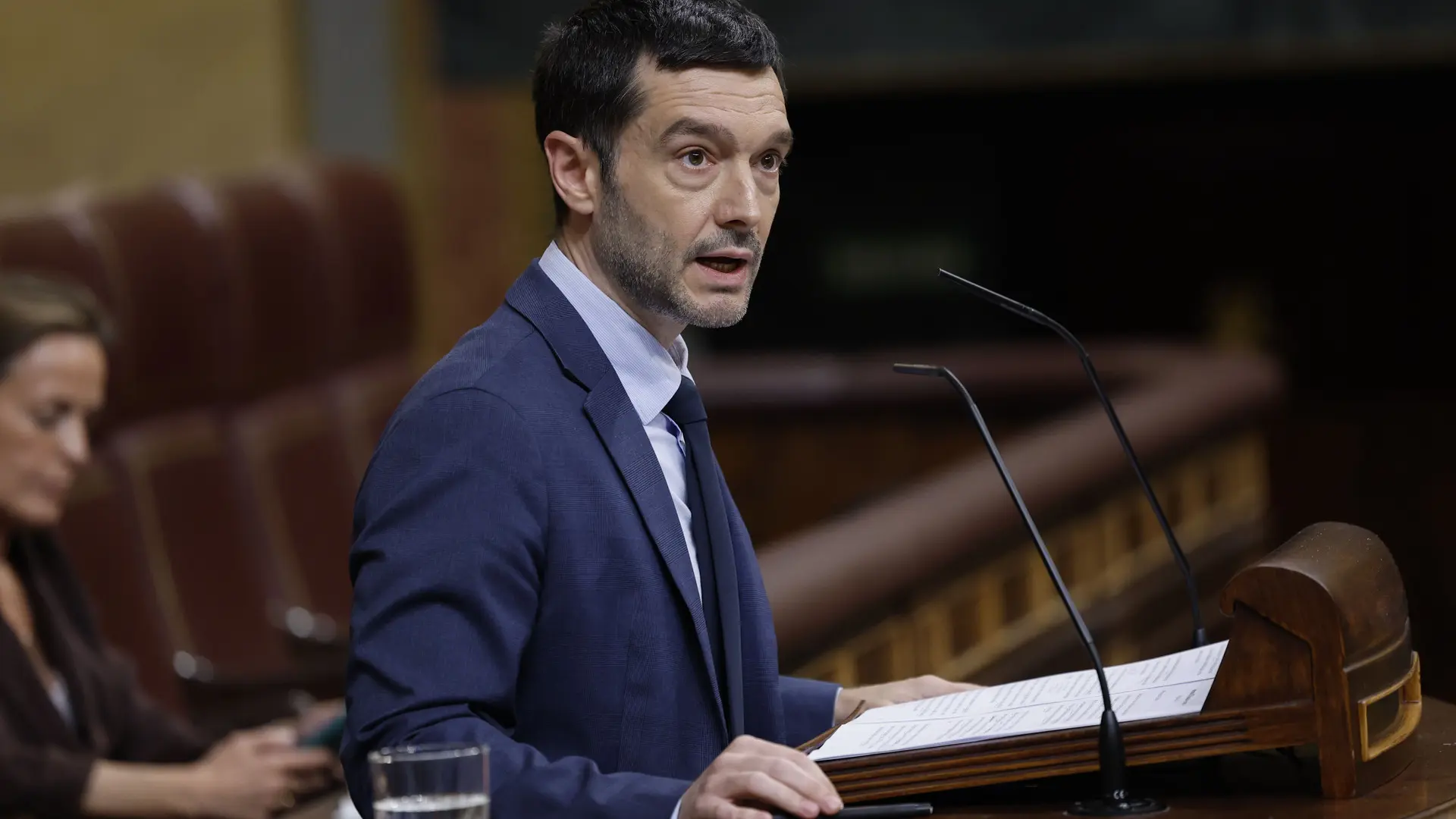 Consumo multa con un millón de euros a la empresa de alquiler de coches Avis por prácticas abusivas