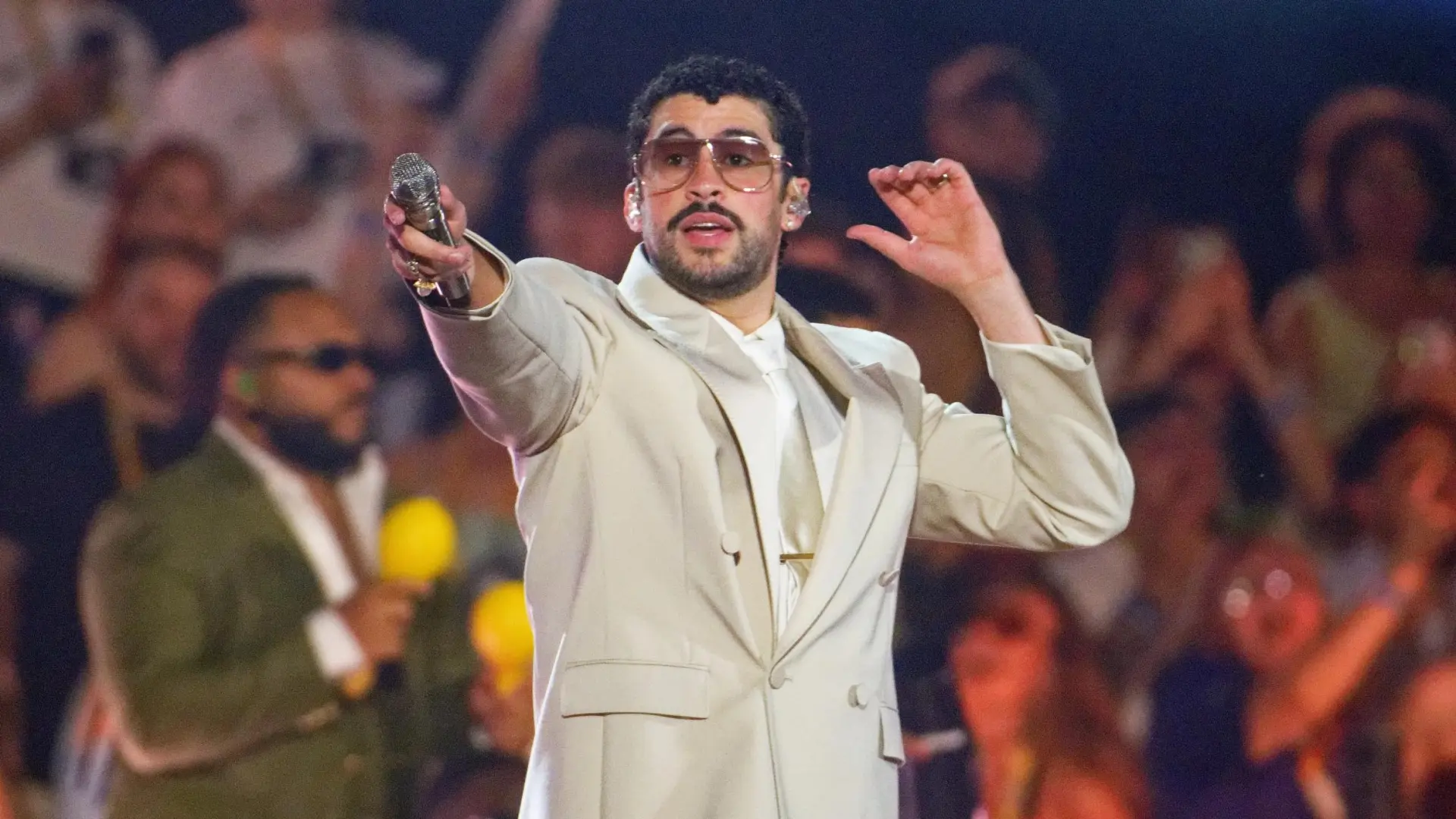 Bad Bunny rompe un nuevo récord con su gira 'Debí Tirar Más Fotos': una recaudación millonaria y sin pasar por Estados Unidos