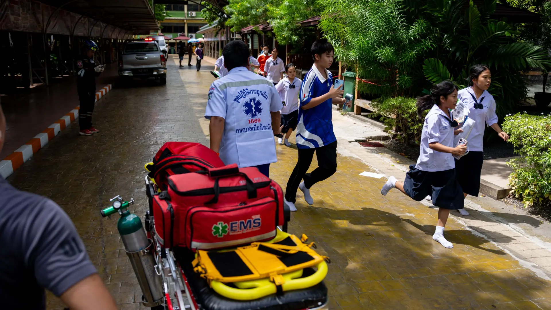 El tiroteo en un instituto de Tailandia deja ya ocho muertos tras fallecer una alumna herida