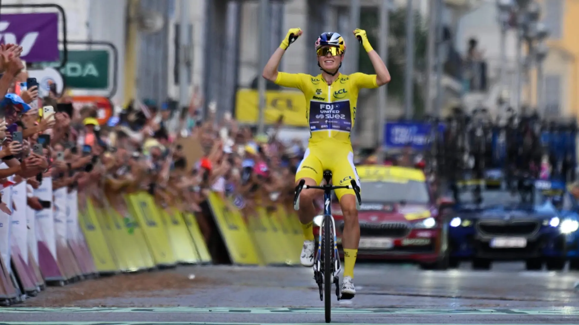 Un Tour de Francia para la historia: Vollering se corona en Niza y se convierte en la primera mujer en repetir triunfo en el formato actual