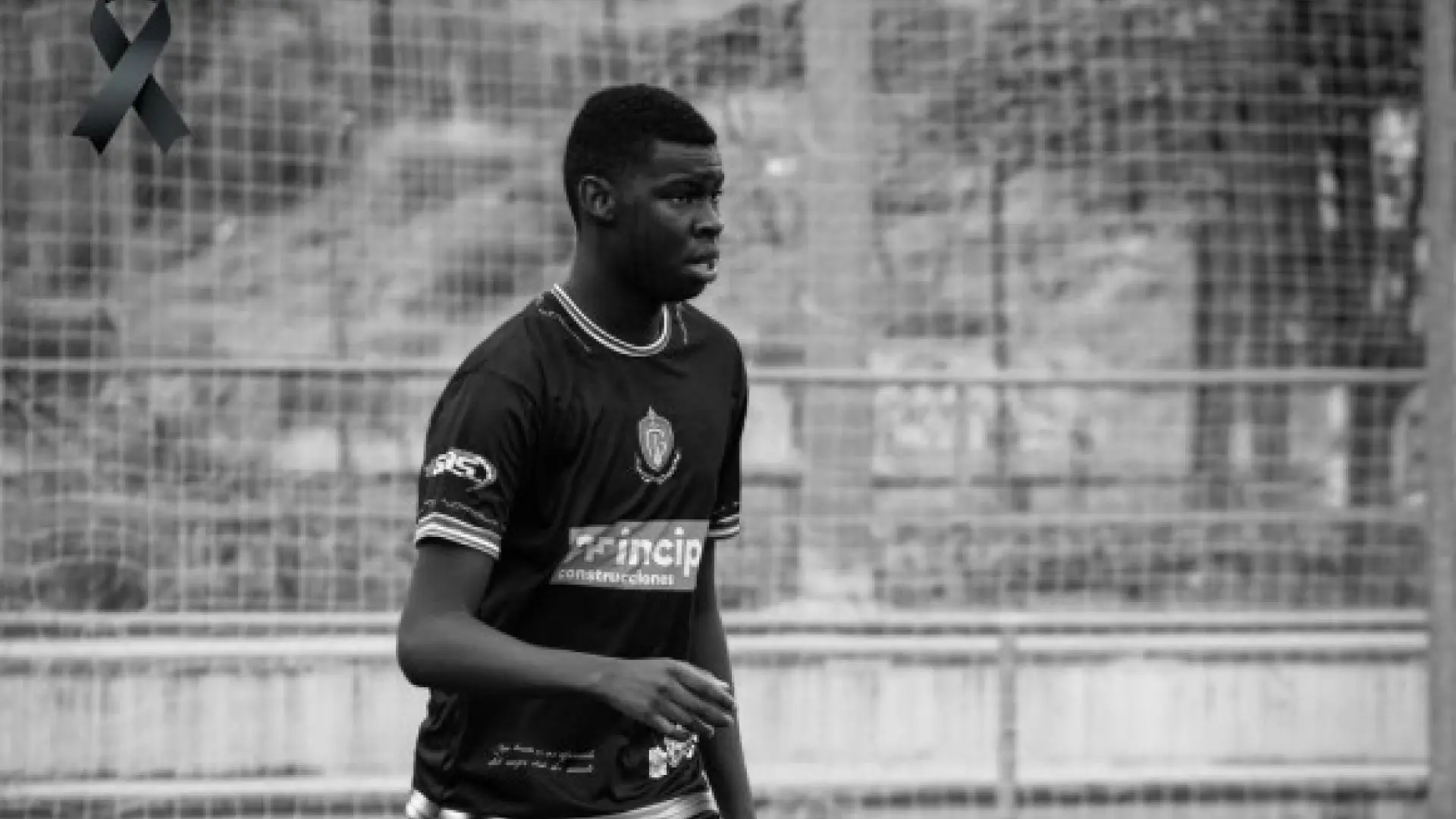 Luto en el fútbol zaragozano por la muerte del jugador Djedy Sidibe, víctima del accidente de Borja: «Era un amigo y una gran persona»