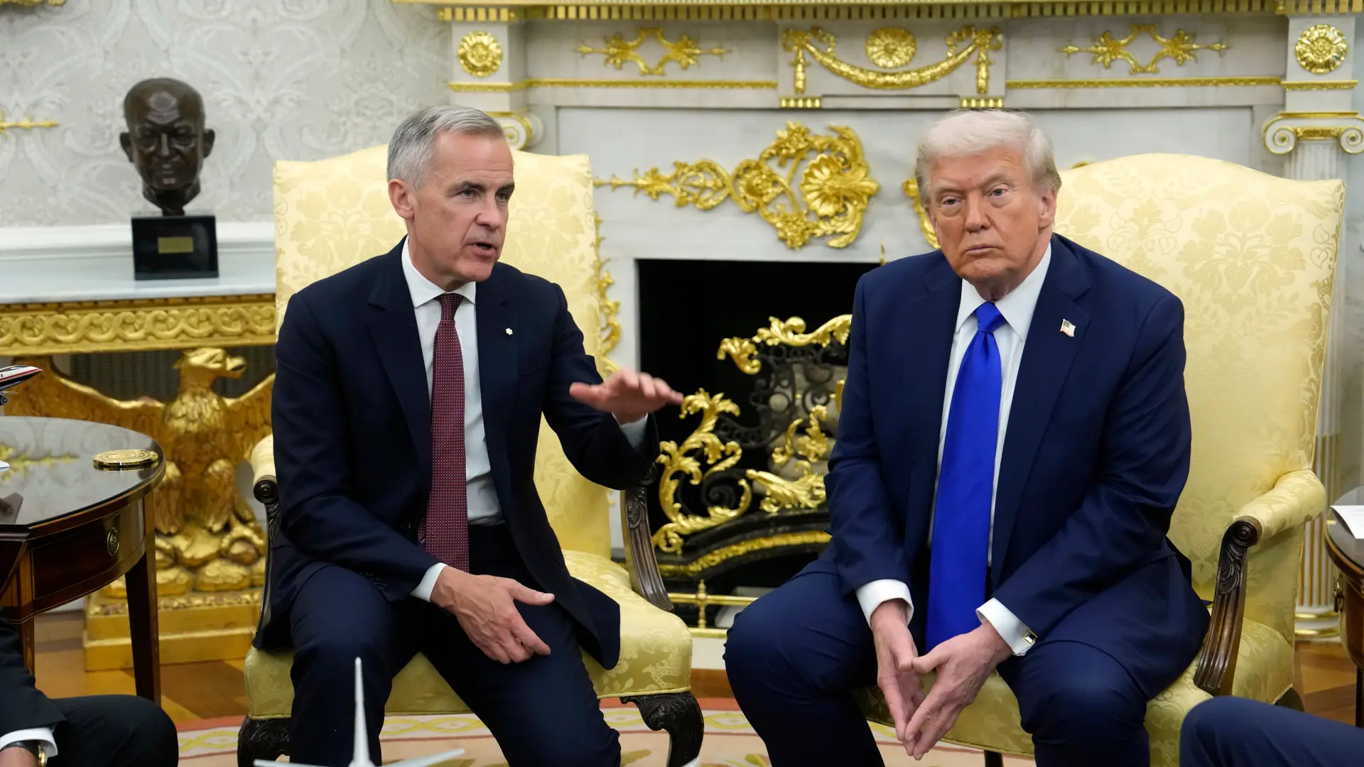 Trump anuncia un arancel del 50% sobre los vehículos y el acero canadienses