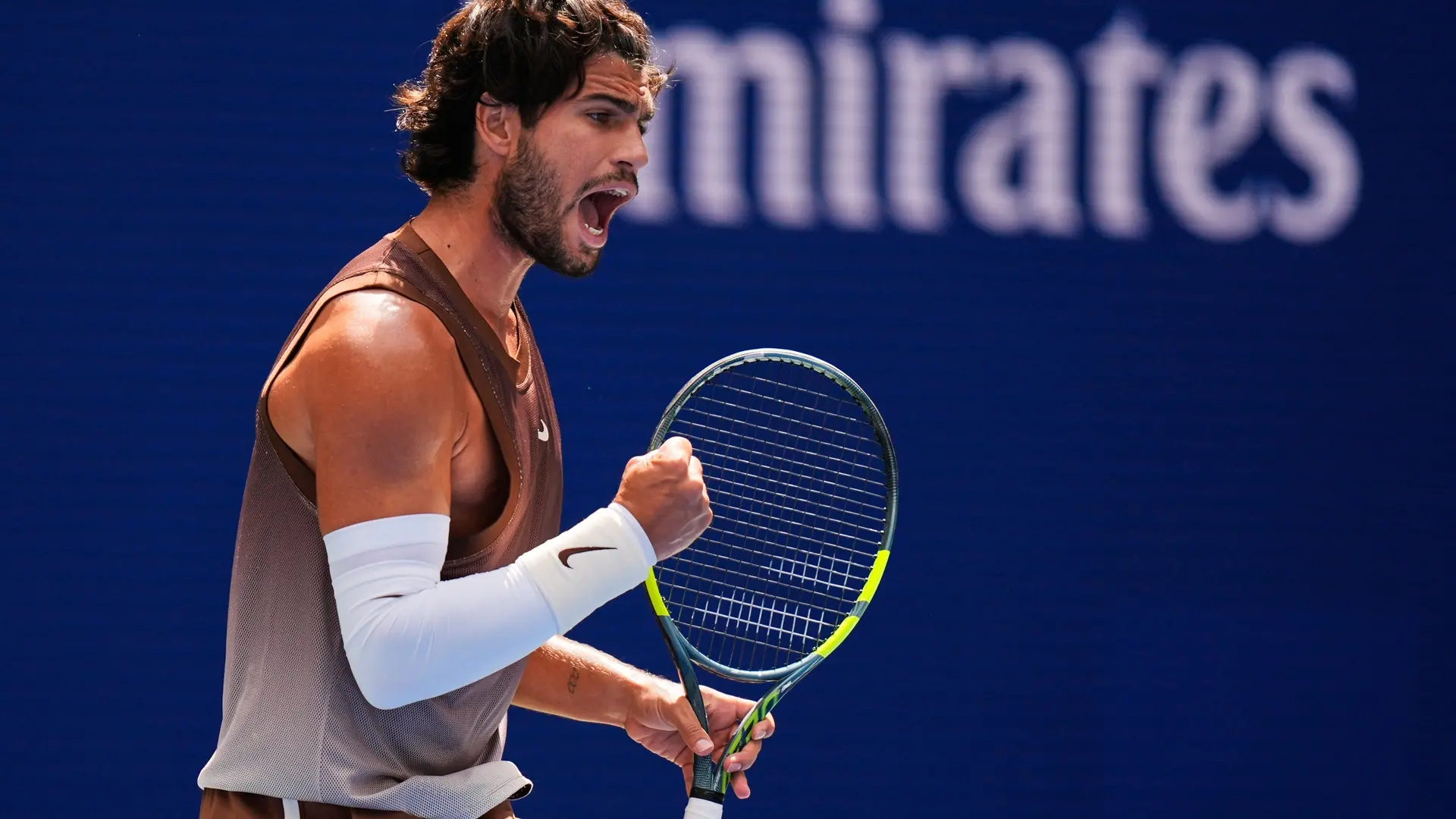 Alcaraz vuelve a lo grande más de cuatro meses después: convincente triunfo ante Safiullin en el US Open