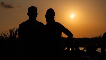Catalunya registra en dos días 643 urgencias por lesiones oculares debido al eclipse