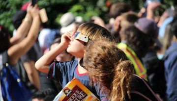 El oftalmólogo José Antonio Gegúndez, en vísperas del eclipse: «Estamos todos con cierta tensión»