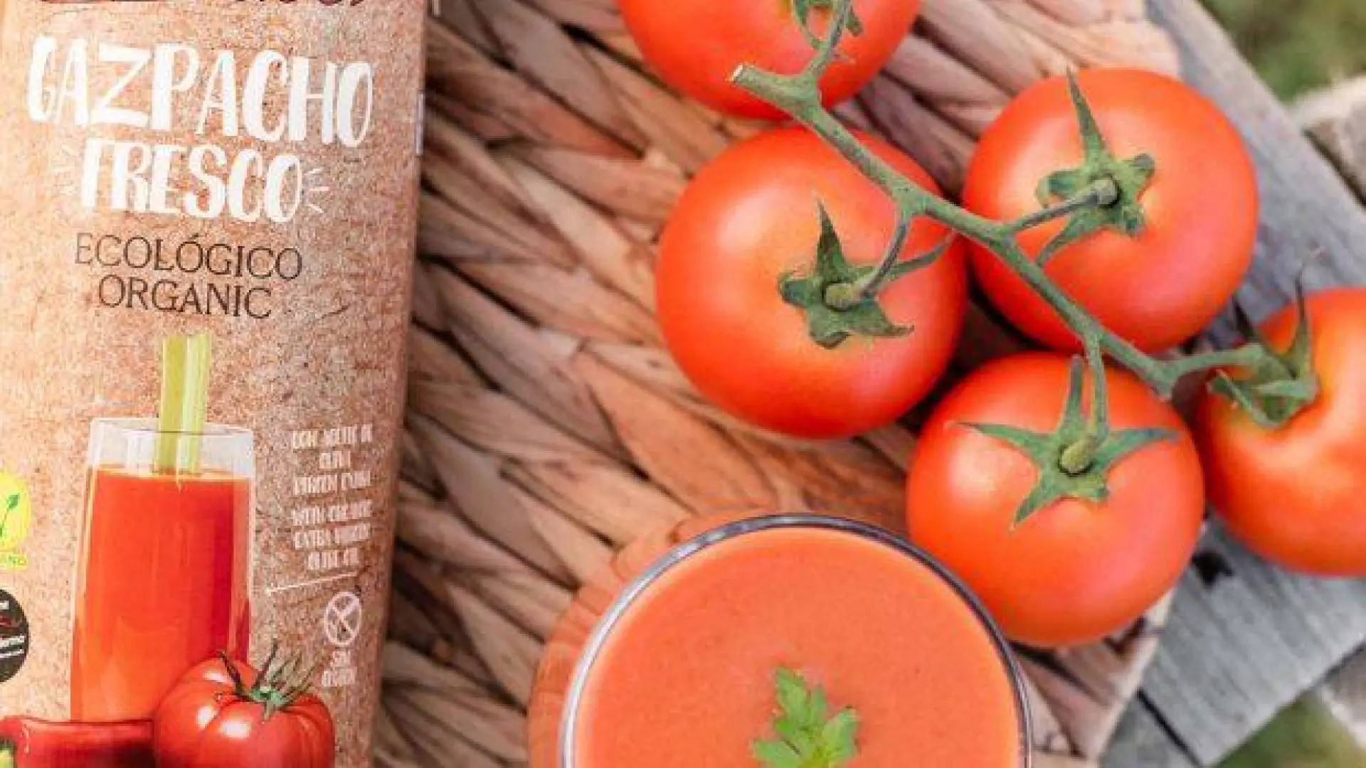 ¿Adiós a la receta casera? Los españoles ya optan mayoritariamente por el salmorejo y el gazpacho del súper