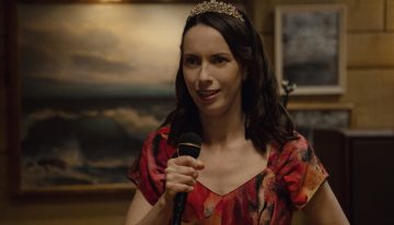 Si aún no has visto 'La maldición de Widow's Bay', no me hagas caso a mí: házselo a los Emmy ahora que tienes un mes gratis de Apple TV