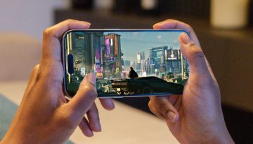 «El juego que derritió los PCs de la gente hace seis años» se ejecuta ahora en un iPhone. Y ni siquiera es el modelo más reciente