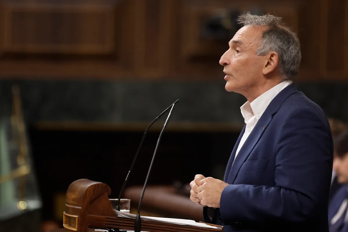 La izquierda del PSOE redobla su presión contra Sánchez por Ceuta: Sumar ve «claramente» a Marruecos tras la invasión y Podemos denuncia la «sumisión» a Rabat