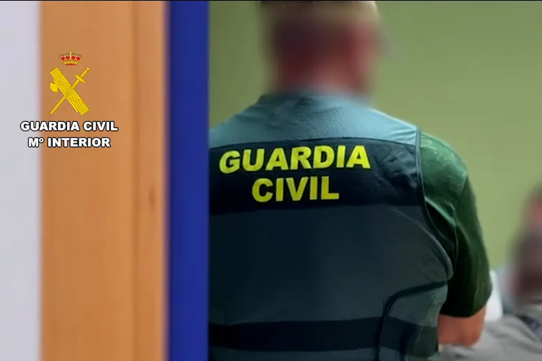 Detenido un joven de 25 años en Torrecaballeros (Segovia) por ocultar el cadáver de su padre durante año y medio para cobrar la pensión