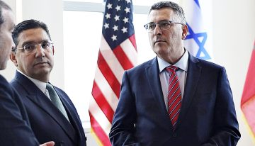 España, atrapada entre las amenazas de Marruecos y Rusia