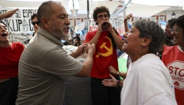Los acampados siguen con su causa por una vivienda digna: «El pulso no ha acabado»